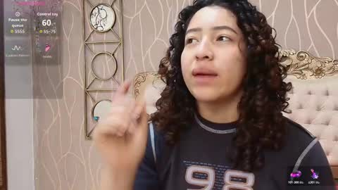 Snapshot of meganrousx chatting on 02-27-26, 11:32 Megan online show from 02-27-26, 11:32