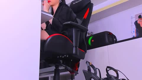 Megan online show from 09-20-25, 04:30