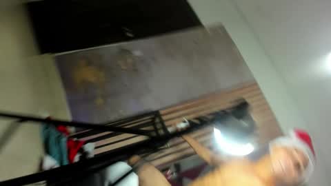 Snapshot of megansullivann chatting on 12-13-25, 10:48 megansullivann online show from 12-13-25, 10:48