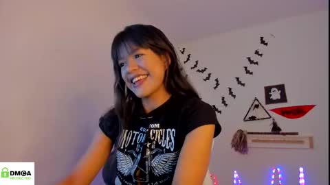 Megan online show from 10-05-25, 03:21