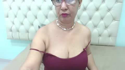 Snapshot of megatitsxxx chatting on 12-31-24, 12:57 milfpleasure online show from 12-31-24, 12:57