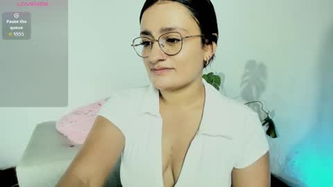 Meghan online show from 09-28-25, 05:24