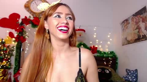 Snapshot of meghan_crouch chatting on 12-21-25, 07:10 MEGHAN online show from 12-21-25, 07:10