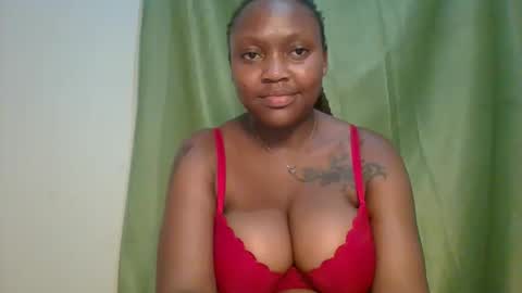 Snapshot of meghan_spice chatting on 09-28-25, 05:40 meghan_spice online show from 09-28-25, 05:40