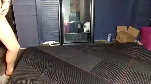 Snapshot of meghanhanx chatting on 12-20-25, 02:29 meghan online show from 12-20-25, 02:29