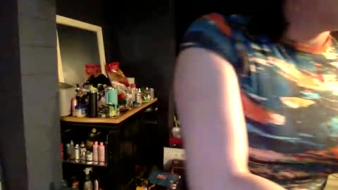 Snapshot of meghanhanx chatting on 02-11-26, 03:00 meghan online show from 02-11-26, 03:00