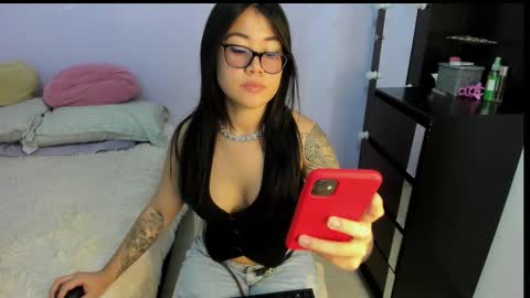 megumi3 online show from 10-18-25, 12:02