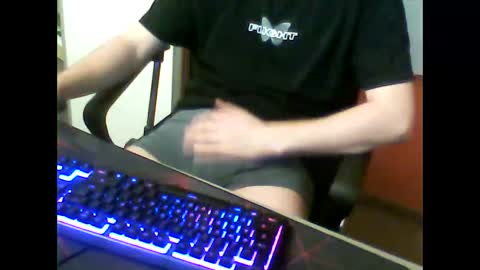 Snapshot of meks5544 chatting on 02-26-25, 04:56 meks5544 online show from 02-26-25, 04:56