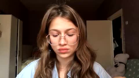 Snapshot of mekyy_no_neko chatting on 09-24-25, 01:25 Mekyy online show from 09-24-25, 01:25