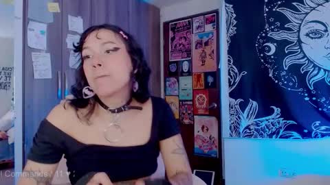 Melissa  -  -  Please help me to reach 100 thumbs up online show from 10-08-25, 04:59