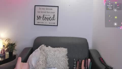 melan_owen online show from 09-10-25, 11:21