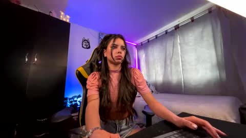 MELANI online show from 10-18-25, 09:15