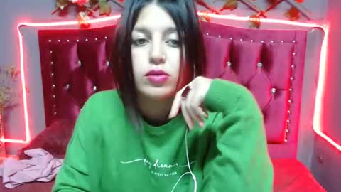 melani_cute01 online show from 02-05-25, 08:00