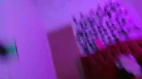 melani_cute01 online show from 10-05-25, 12:20