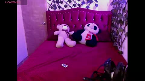 melani_cute01 online show from 04-16-26, 08:53