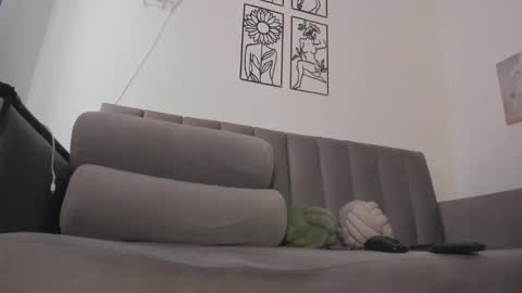 melani greyy online show from 11-20-25, 09:36