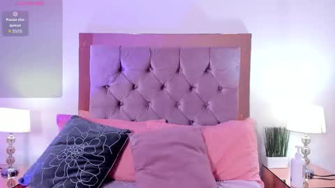 Melanie online show from 11-12-25, 11:43