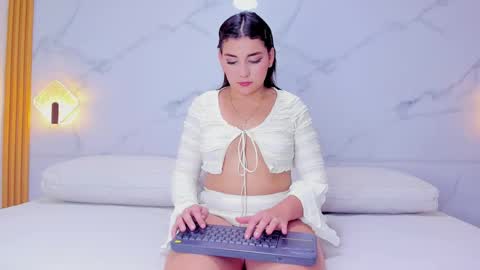 Snapshot of melanie_harl chatting on 02-23-26, 07:11 Melanie online show from 02-23-26, 07:11