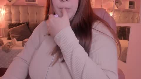 Snapshot of melanie_hh chatting on 10-06-25, 04:21 Melanie  online show from 10-06-25, 04:21