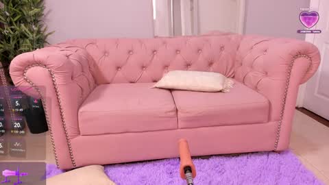 Melanie Miller online show from 12-27-24, 09:39