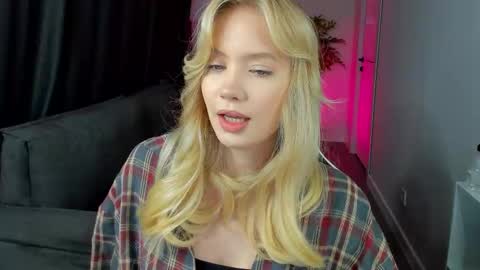 Melanie online show from 10-21-25, 11:16