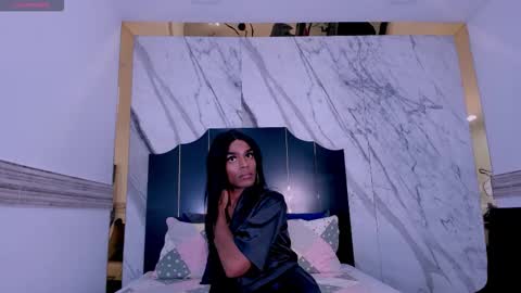 Snapshot of melanie_st4r chatting on 12-05-25, 07:28 MELANIE online show from 12-05-25, 07:28