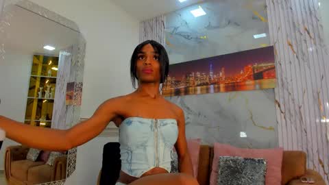 Snapshot of melanie_st4r chatting on 02-19-26, 05:47 MELANIE online show from 02-19-26, 05:47