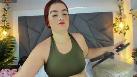 Melanie online show from 12-17-25, 11:38