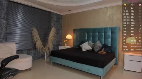        online show from 02-11-26, 12:54