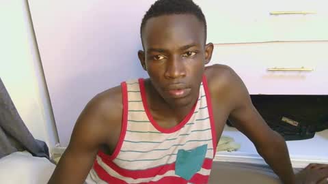 Snapshot of melanin_hotguys chatting on 03-04-25, 02:17 MEDDY AND Faizal online show from 03-04-25, 02:17