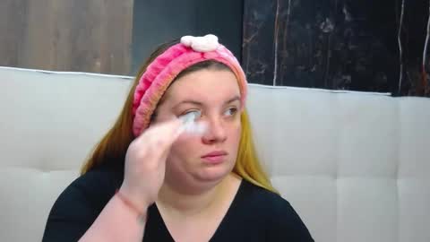 melanniebrown online show from 01-14-26, 06:30