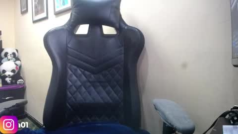 Snapshot of melany_isabella chatting on 01-16-25, 04:50 melany online show from 01-16-25, 04:50