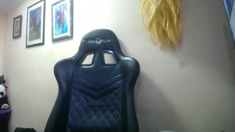 Snapshot of melany_isabella chatting on 03-03-25, 12:48 melany online show from 03-03-25, 12:48