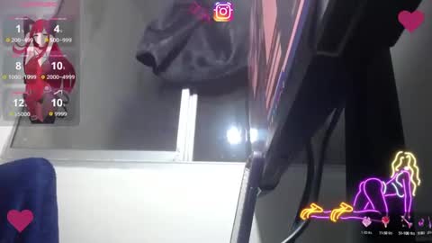 Snapshot of melany_isabella chatting on 10-12-25, 02:43 melany online show from 10-12-25, 02:43