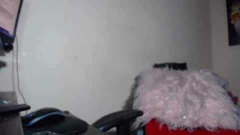 melany online show from 12-23-25, 08:34