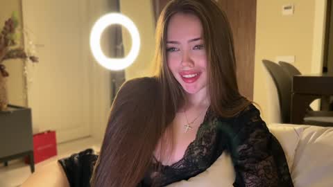 Snapshot of melanybunny chatting on 12-10-24, 05:44 Adel online show from 12-10-24, 05:44