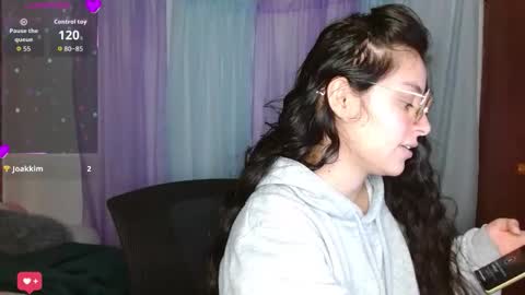 Snapshot of meli_1212 chatting on 09-14-25, 06:51 meli_1212 online show from 09-14-25, 06:51