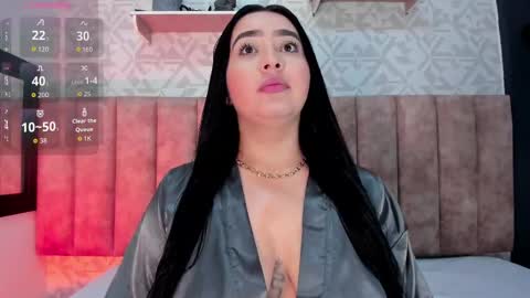 Mel online show from 09-16-25, 04:24