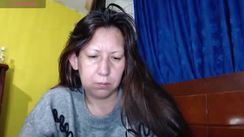 Snapshot of melisa037 chatting on 10-31-25, 02:01 melisa037 online show from 10-31-25, 02:01