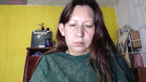 Snapshot of melisa037 chatting on 02-03-26, 02:10 melisa037 online show from 02-03-26, 02:10