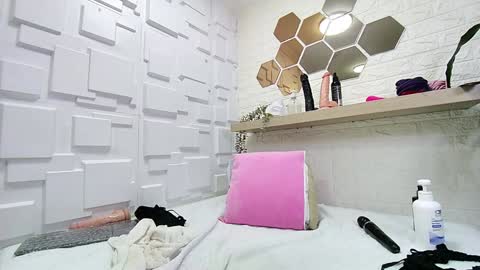 Melissa online show from 01-27-25, 07:35