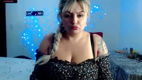 Melisa online show from 10-20-25, 12:44