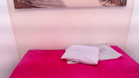 Snapshot of melisa_torrez chatting on 03-06-25, 02:40 melisa online show from 03-06-25, 02:40