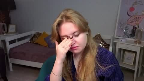 Sophia online show from 04-07-26, 05:19