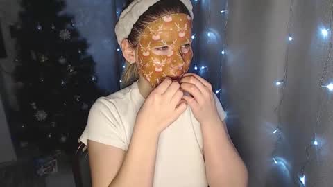 Melissa  Ray online show from 12-29-24, 07:32