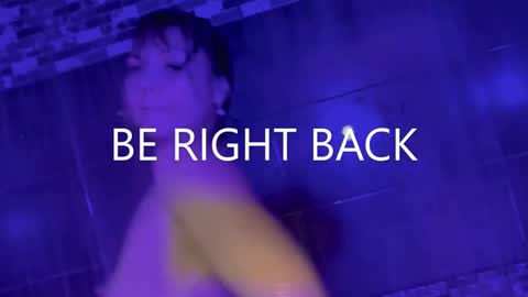 Hot Milf Melissa  ONLINE  Mon  Tue  Wed  Fr  Sun  - 9pm - 6amUTC3 online show from 01-24-25, 04:27