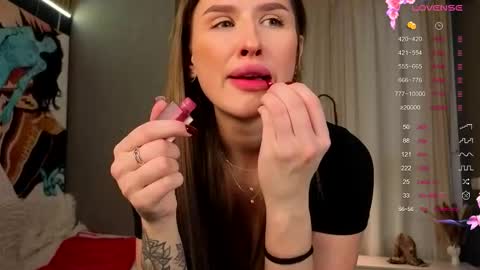 Melissa online show from 11-30-25, 01:04