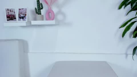 Melissa online show from 03-01-25, 03:21