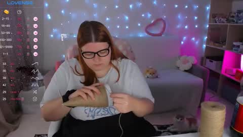 Snapshot of melissa_purr chatting on 12-14-24, 10:39 melissa_purr online show from 12-14-24, 10:39