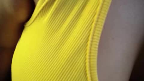 Melissa online show from 12-18-25, 04:18